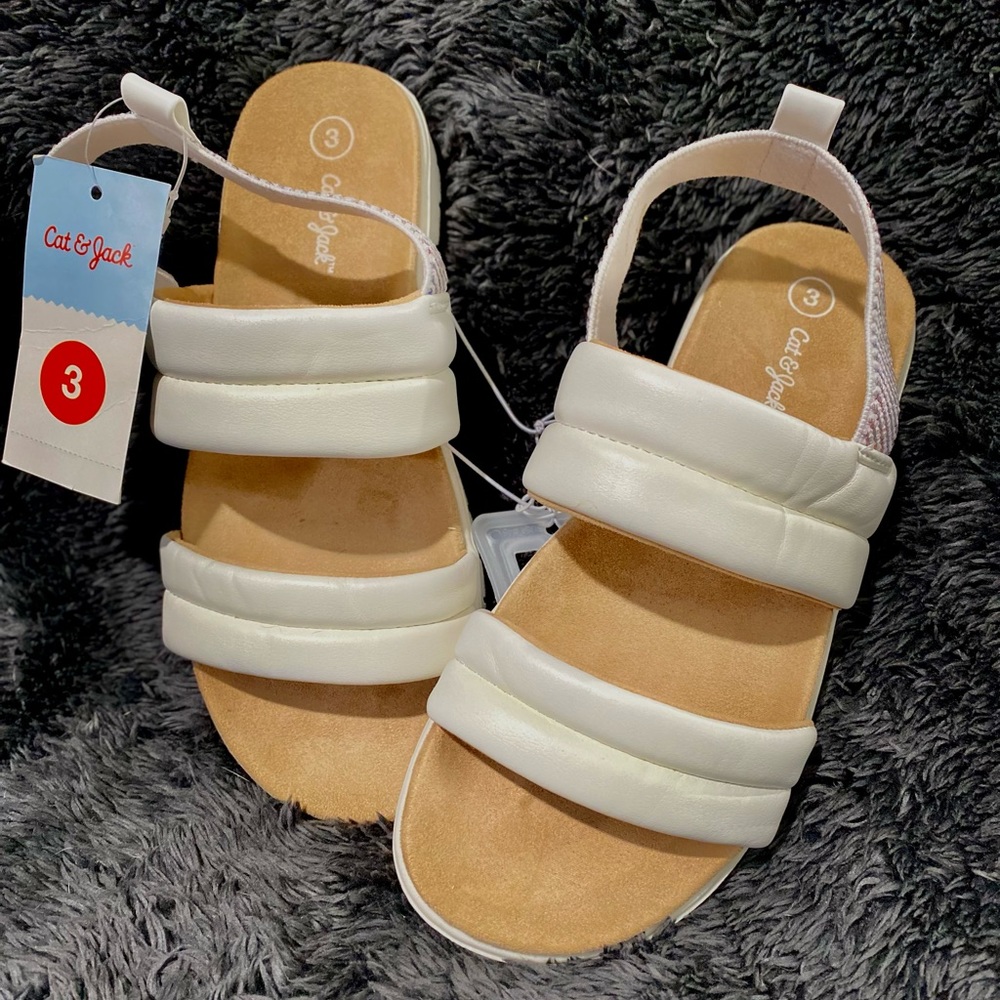 NWT Kids “Cat & Jack” White Slip On Sandals Avail Sizes: 2 / 3 (sold separately)